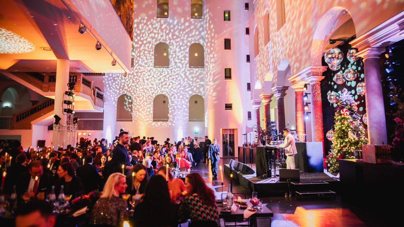 2025-11-05_Freshfields_200